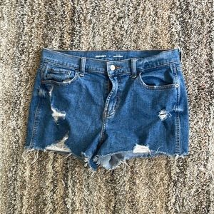 Old Navy Boyfriend Cut Mid/Rise size 6 denim shorts